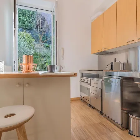 Varenna Apartment